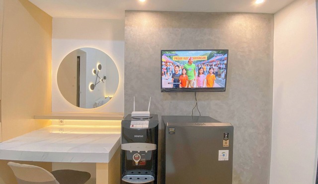 Warm Minimalist Studio Apartment The Alton