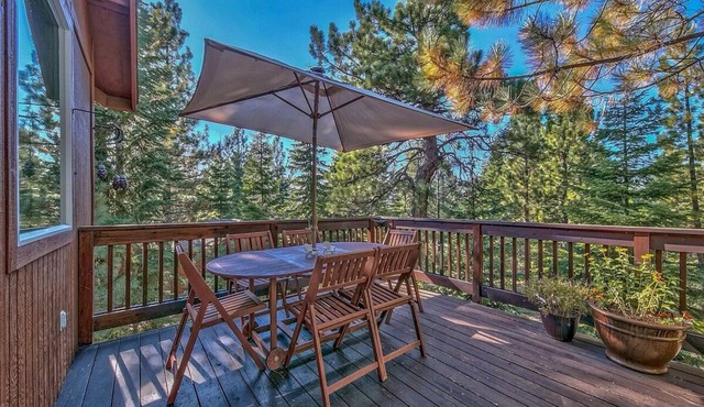Where Eagles Fly, Hot Tub, Pets ok, great spot in South Lake Tahoe