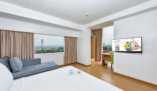 Whiz Prime Hotel Pajajaran Bogor in Bogor