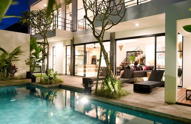 300 m² Villa ∙ 4 bedrooms ∙ 10 guests