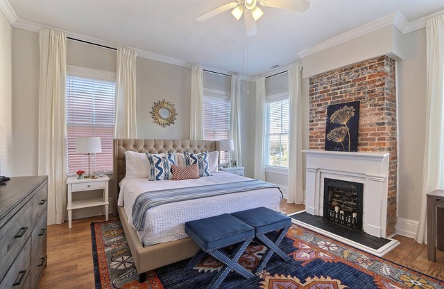 Gallery Stays Parkside 