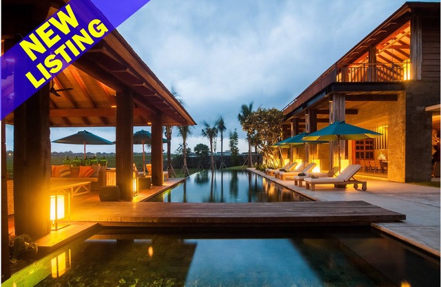 Luxury 5BR Villa Ocean & Rice Field View!
