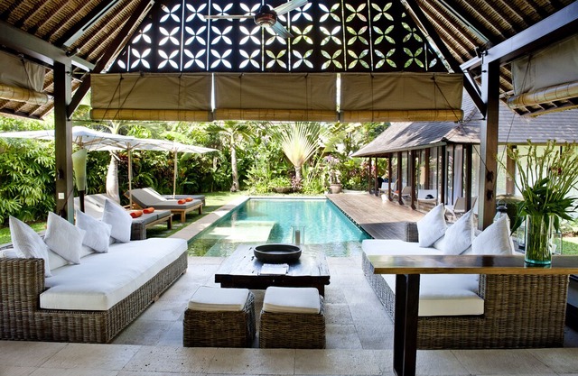 LUXURY TWO-BEDROOM VILLA