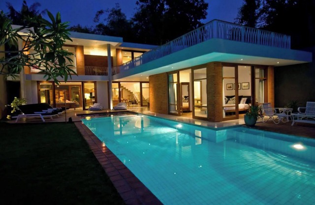 Midcentury Modern Garden Paradise in the Heart of Seminyak