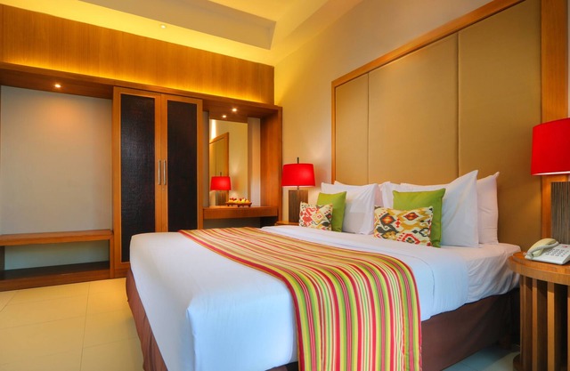 One Bedroom Villa with Private Pool - Walking Distance to Seminyak Eatstreet