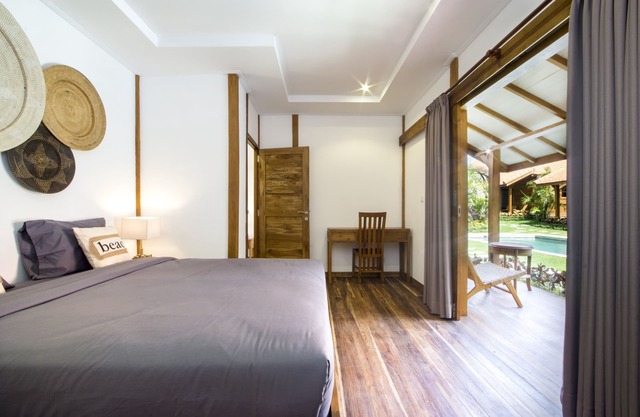 ORORA B5-NEW SPOT in the heart of CANGGU; 2 bedroom 400 m from the beach.