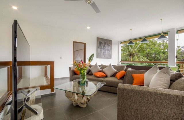 Rent a Luxury Villa in Bali Close to the Beach, Bali Villa 2057