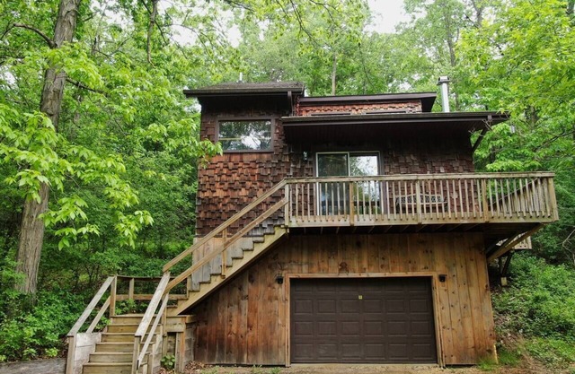 Cozy Retreat Wisconsin Ridges Valleys 