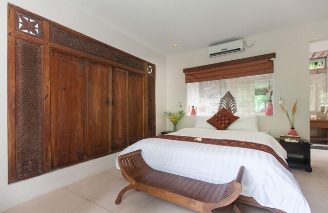 Tropical Private Pool Villa, Batu Belig