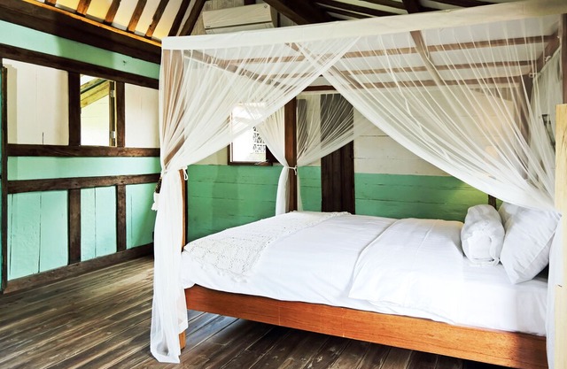 Villa Seniman Canggu Room 4 Wooden Gladak