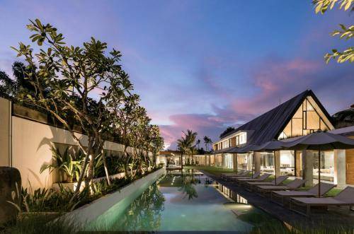 Petitenget Villa | 2000 m² Villa ∙ 5 bedrooms ∙ 13 guests