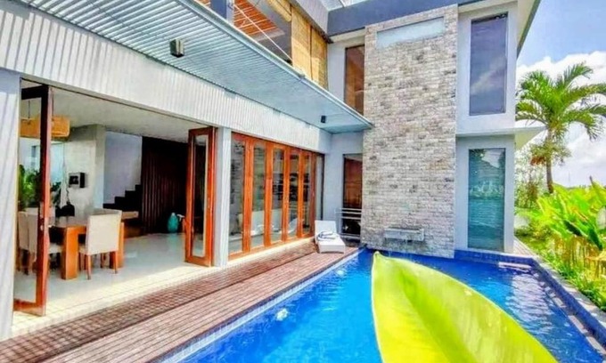 Babakan Villa | 3 BR PRIVATE VILLA IN PERERENAN