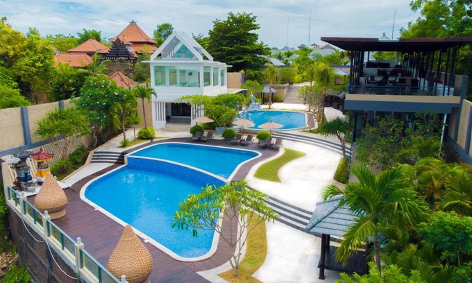 Mumbul Resort | 300 m² Resort ∙ 3 bedrooms ∙ 6 guests