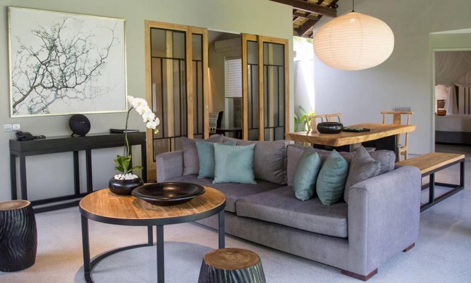 Sunset Road Villa | 375 m² Villa ∙ 1 bedroom ∙ 2 guests