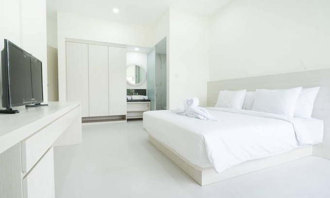 By Pass Ngurah Rai Hotel | 60 m² Hotel ∙ 8 guests