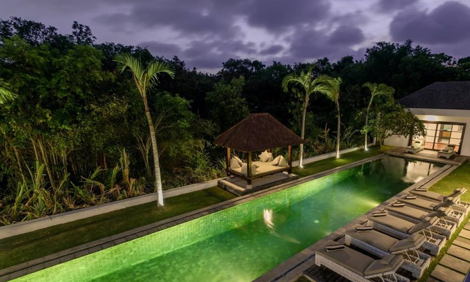 Dyanapura Villa | 800 m² Villa ∙ 11 bedrooms ∙ 33 guests