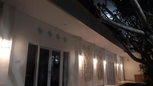 Sunset Road House | Adijaya homestay