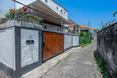 Padonan House | Aditya Villa