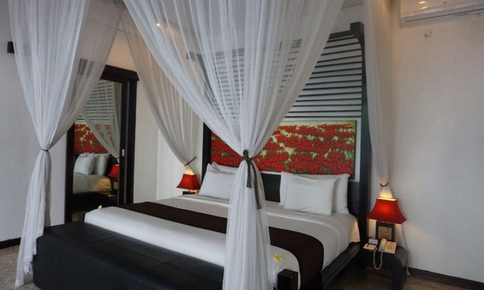Sunset Road Villa | Amazing 1 Bedroom private pool near Seminyak