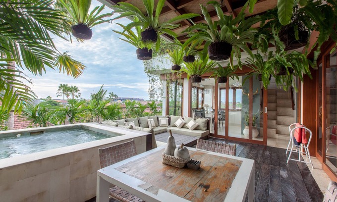Drupadi Apartment | Beautiful Penthouse Apartment in the heart of Seminyak