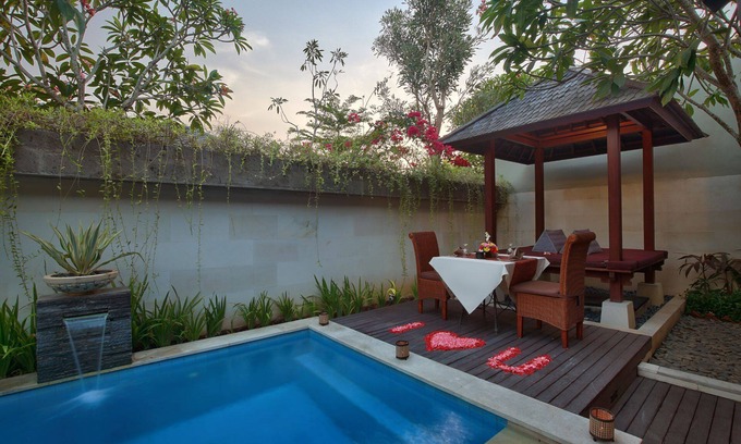 By Pass Ngurah Rai Villa | Cozy One Bedroom Deluxe Villa in Jimbaran with a private pool