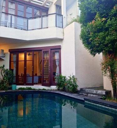 Petitenget House | Dana Villa Bali