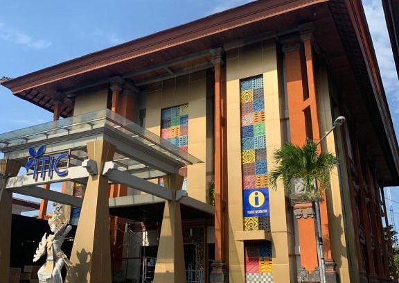 Raya Kuta Hostel | Fello B&B Hostel