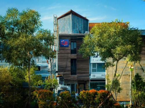 By Pass Ngurah Rai Kuta Hostel | Kuta Cube Hostel