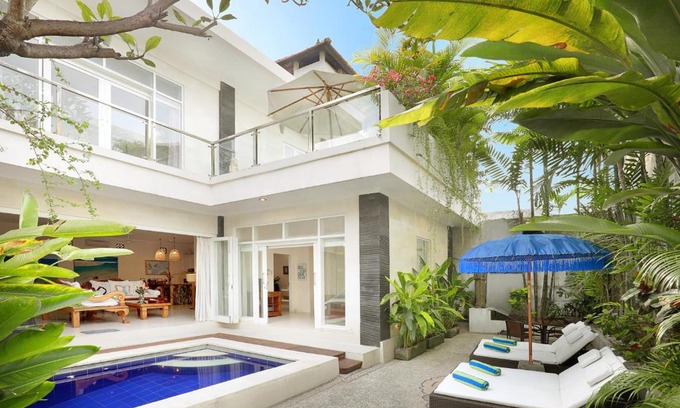 Central Seminyak Villa | Villa Alba