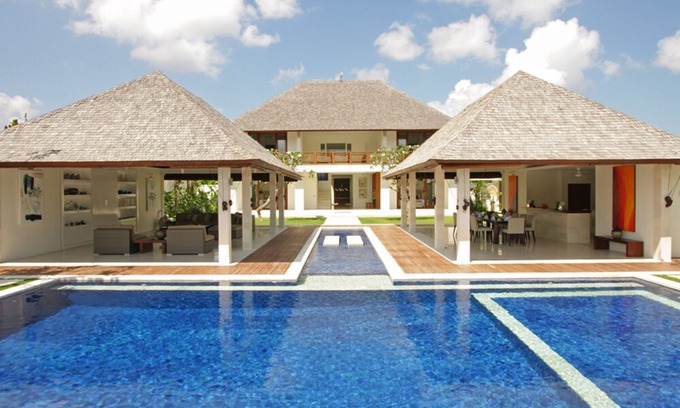Batu Bolong Villa | Villa Asante