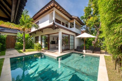 Drupadi Villa | Villa Bewa by Villa Finder
