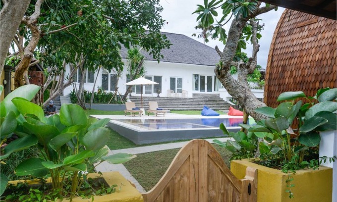Batu Bolong Villa | Villa Delmar Canggu– One Bedroom Bungalow #03