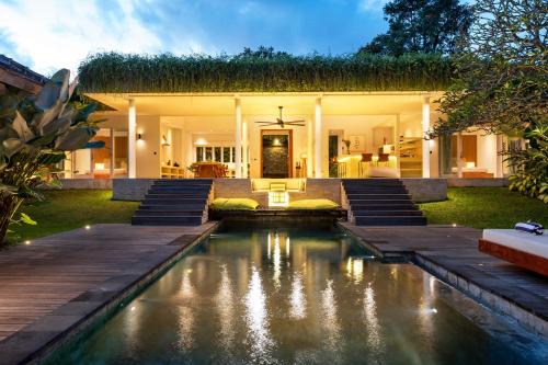 Banjar Semer Villa | Villa Reina by SooBali - Spacious & Modern near Canggu with Butler-Cook, Private Pool and Tropical Gardens