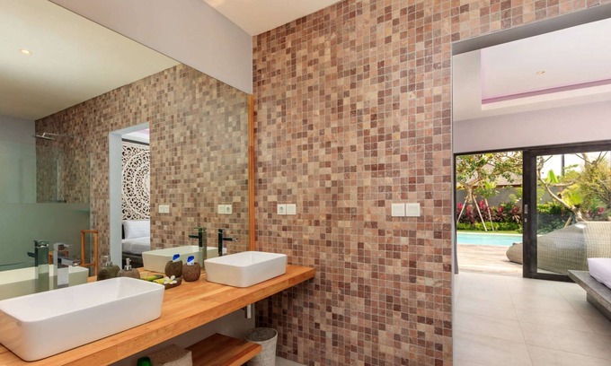 Sunset Road Villa | You will Love This Luxury 3 Bedroom Holiday Villa in Kerobokan with Private Pool, Villa Bali 2041