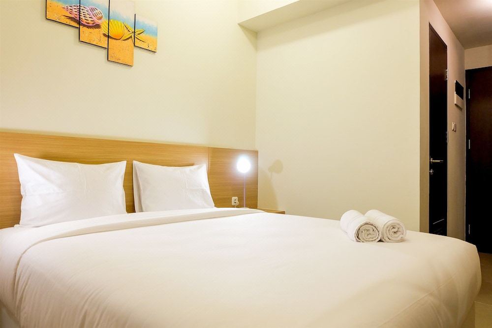 Cikarang Hotel | Elegant Studio Mustika Golf Residence Apartment