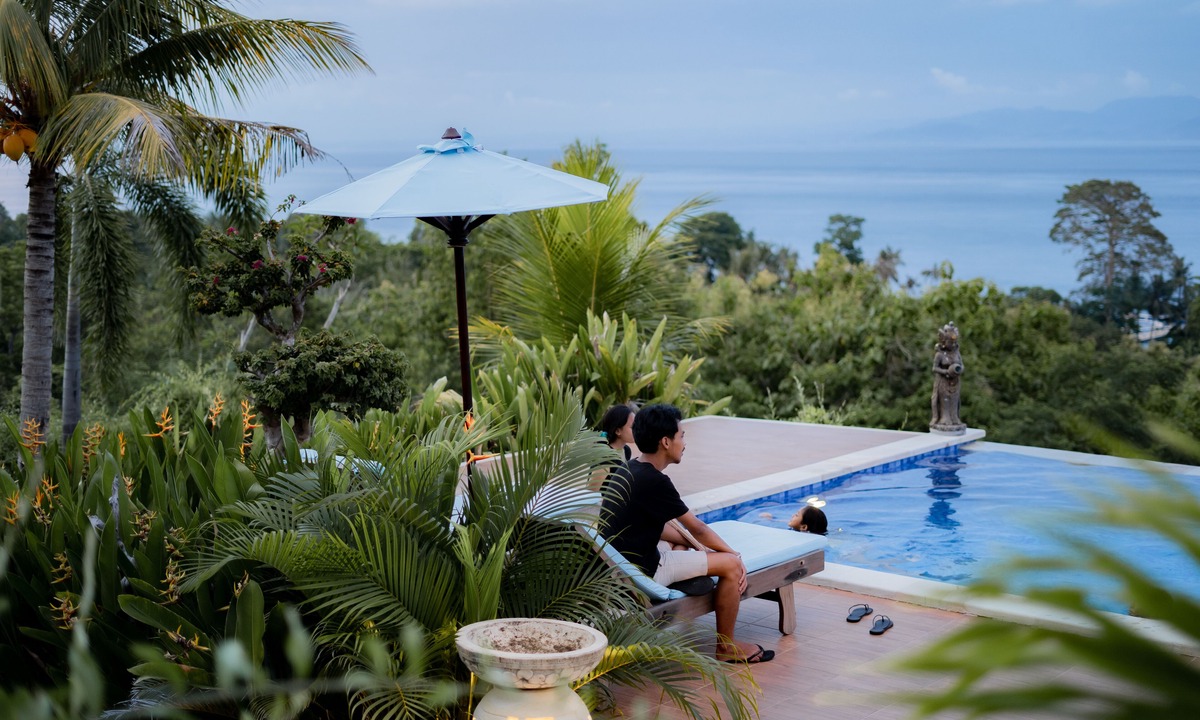 Sampalan Hotel | Gara Gara Sea View