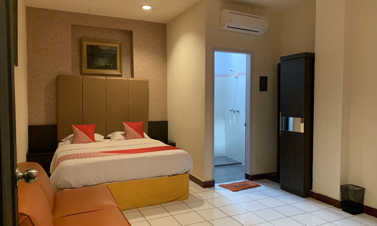 Palopo Hotel | Hotel O Edotel Smkn 5 Palopo Near Bukit punai