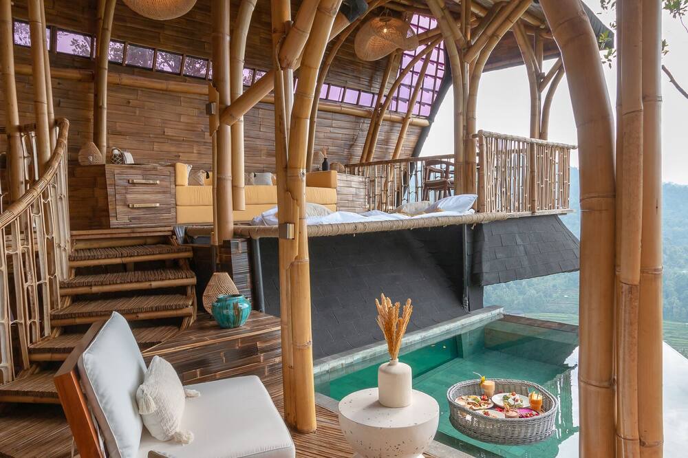 Klungkung Villa | The Floating Treehouse Villa By Avana - A Dreamy Treehouse with a View