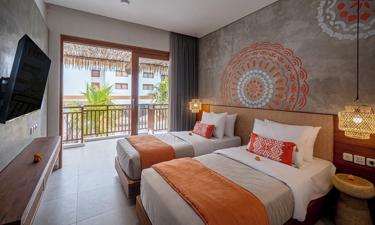 Batu Bolong Hostel | Roomates Beach Hostel Canggu by Ini Vie Hospitality