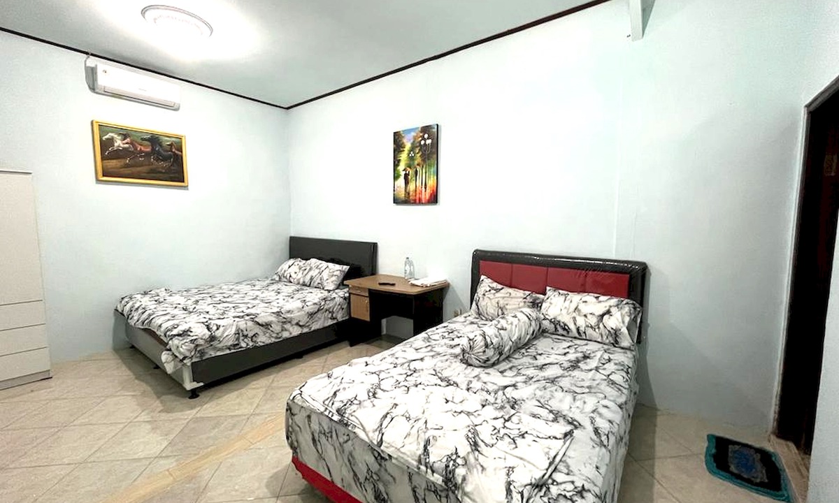 Sumberasri Hotel | Capital O 92615 Villa Utama D'alas Purwo