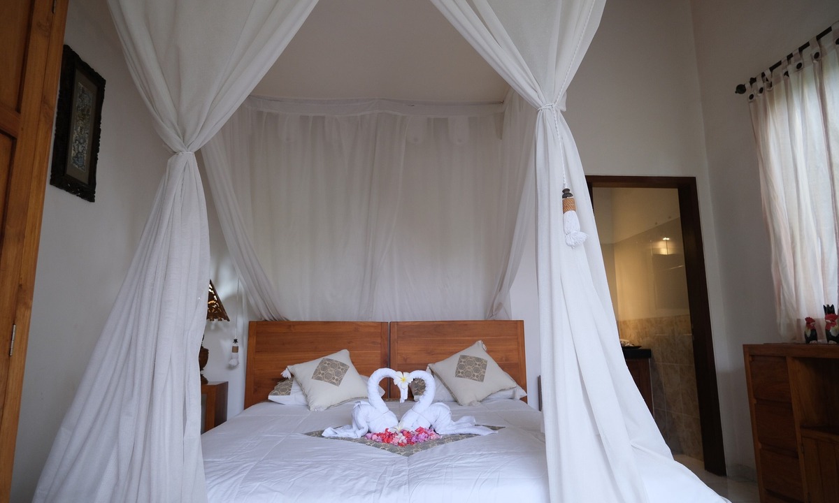 Kubu House | Retreat Villa Toraja Baturinggit