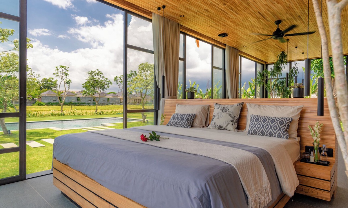 Lovina Villa | Sea View Pool House