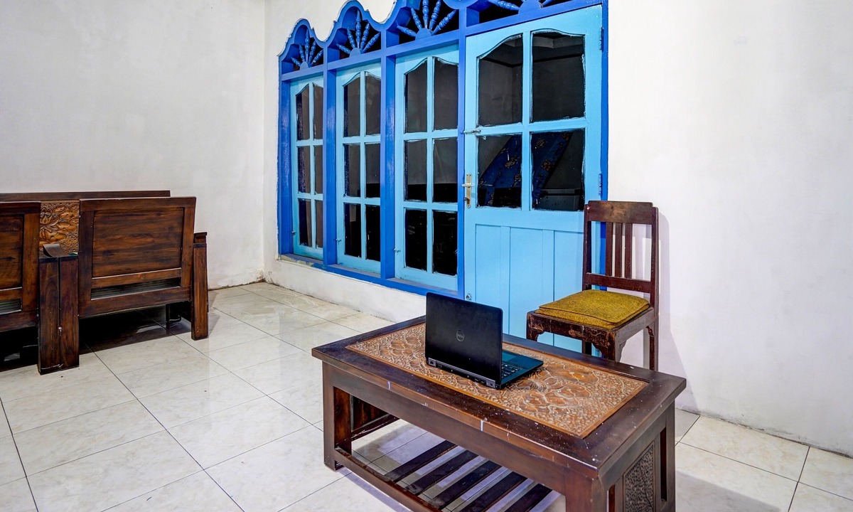 Sidoarjo Hotel | Hotel O Umi Homestay Syariah