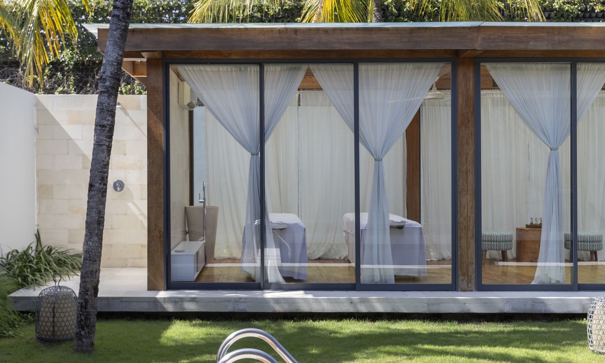 Seminyak Resort | One Eleven Retreat
