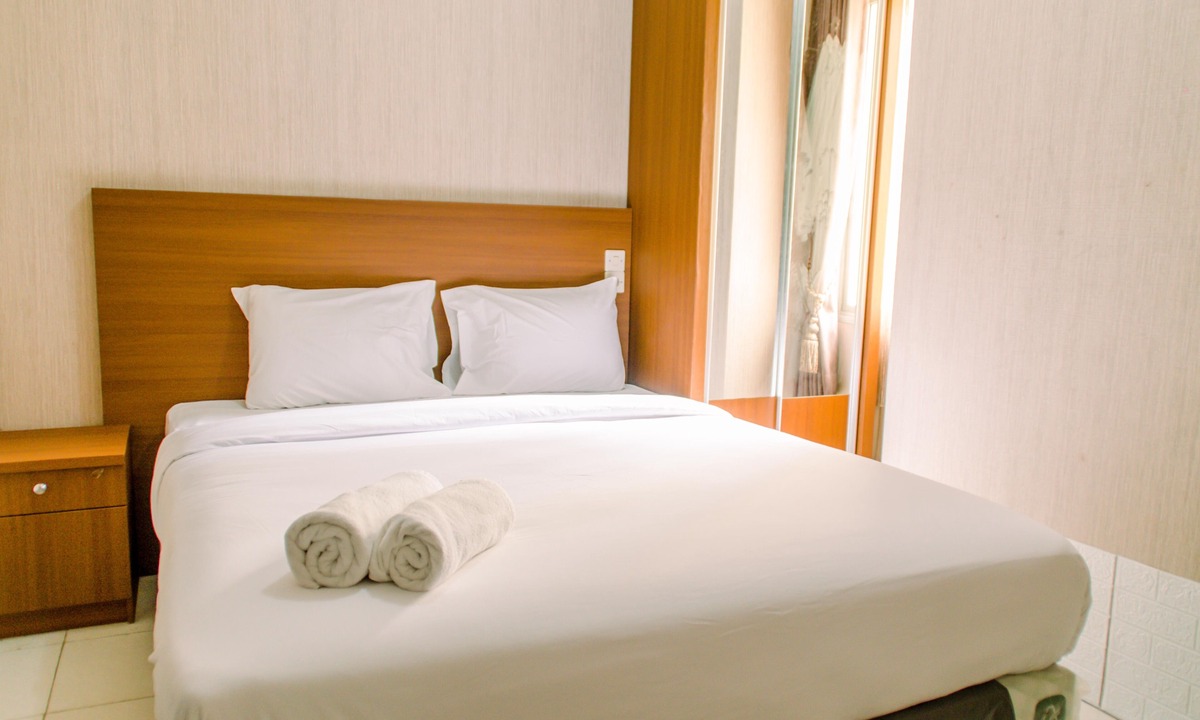 Panunggangan Utara Apartment | Simply and Cozy Pool View 2BR at Great Western Apartment