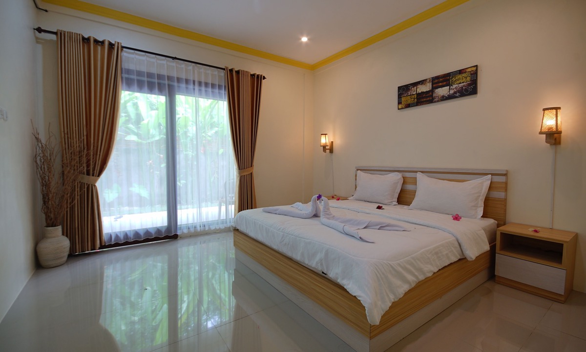 Selong Belanak House | Zam Zam Anjani Villa