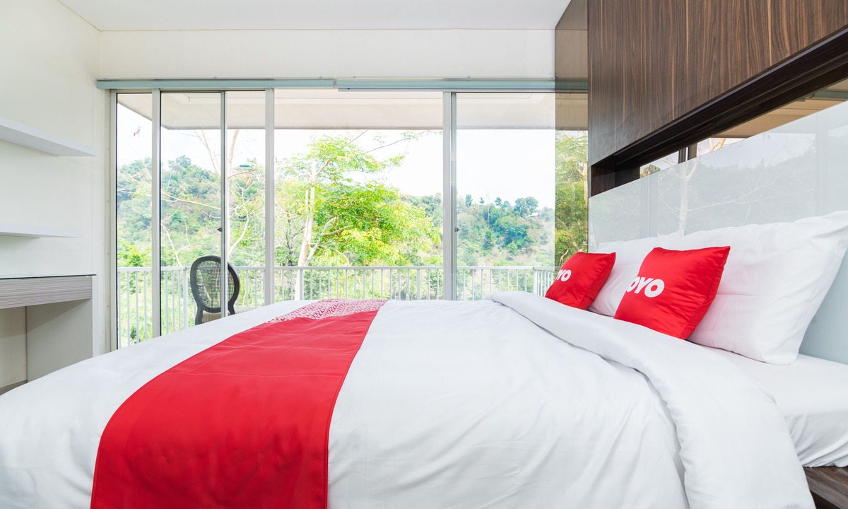 Prigen Hotel | Hotel O Taman Dayu Villa Golf View