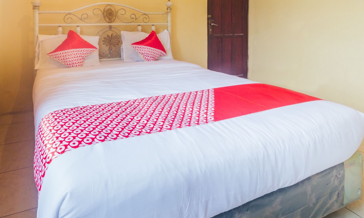 Ambon Hotel | OYO 2269 Hotel Astika