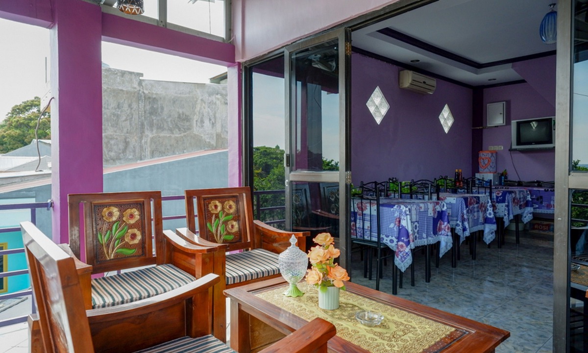 Majene Hotel | RedDoorz @ Hotel Aulia Majene