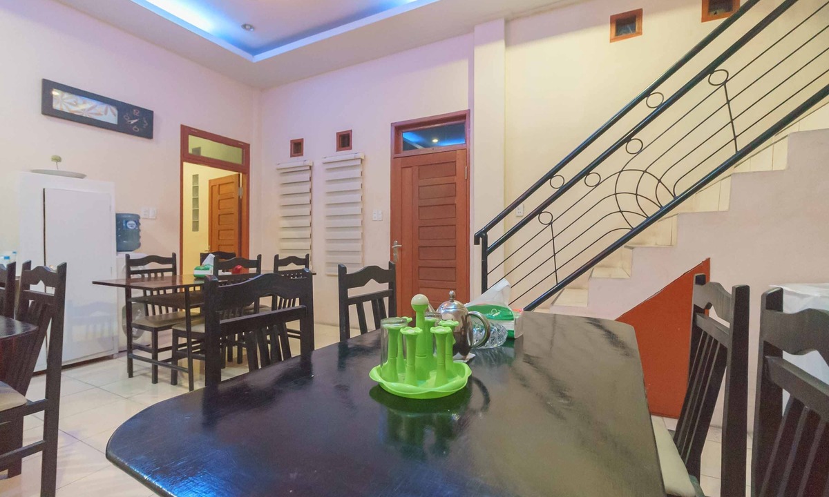 Hutagodang Hotel | RedDoorz @ Haraito Tarutung